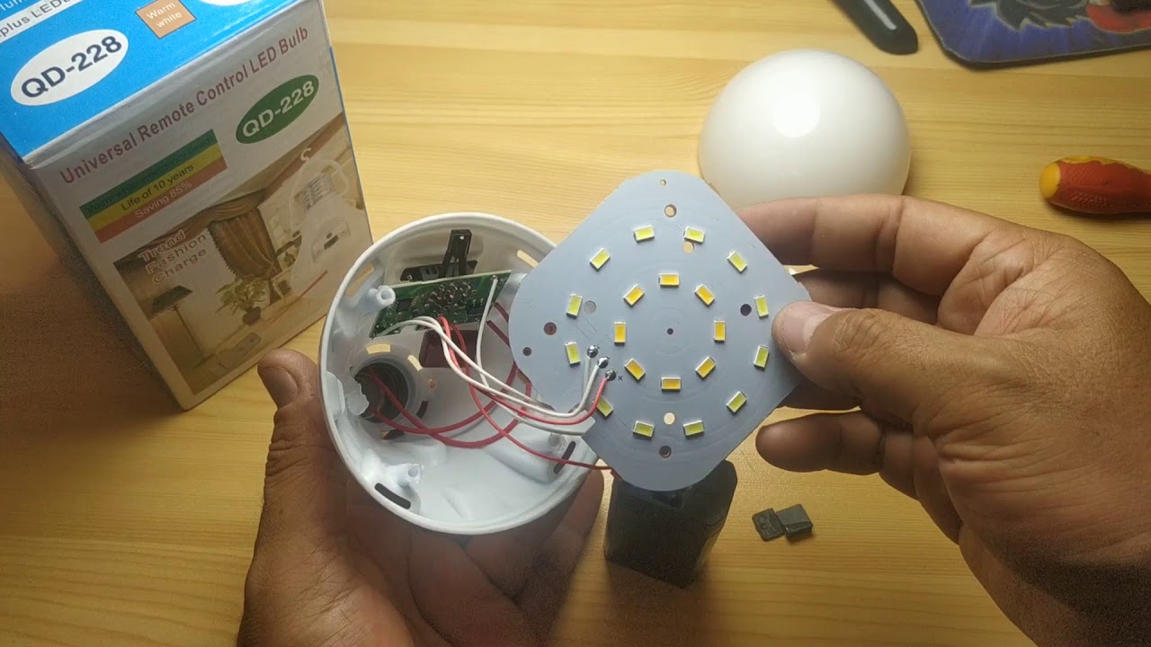 FOCO RECARGABLE a CONTROL REMOTO &iquest;Qu&eacute; lleva dentro?