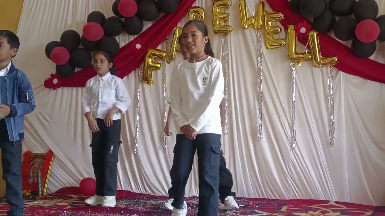 Mahit group dance 