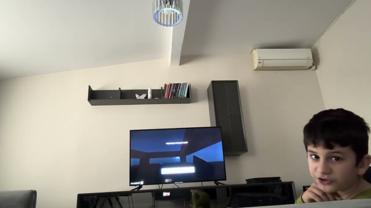 Bu ada da bir iş var?! Ömer 1.bölüm