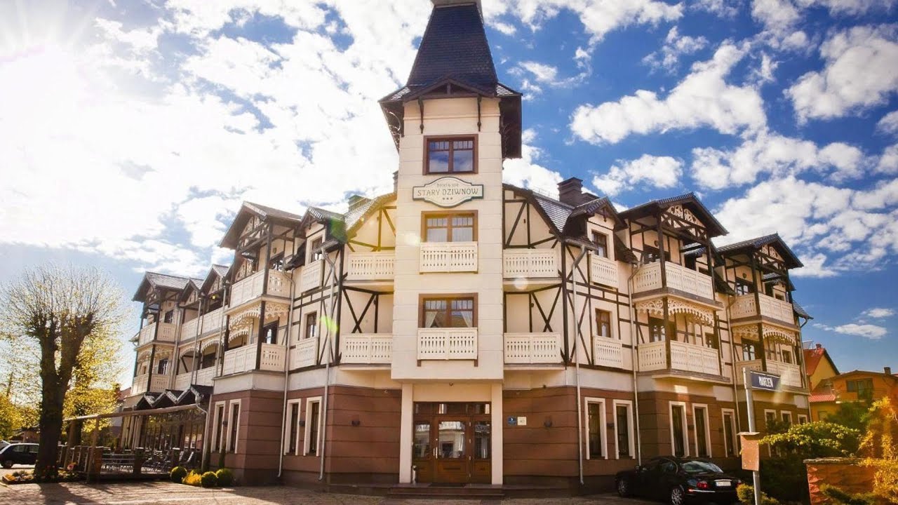 Hotel&Spa Stary Dziwnów basen swimming pool, Poland | Holiday with Falguni