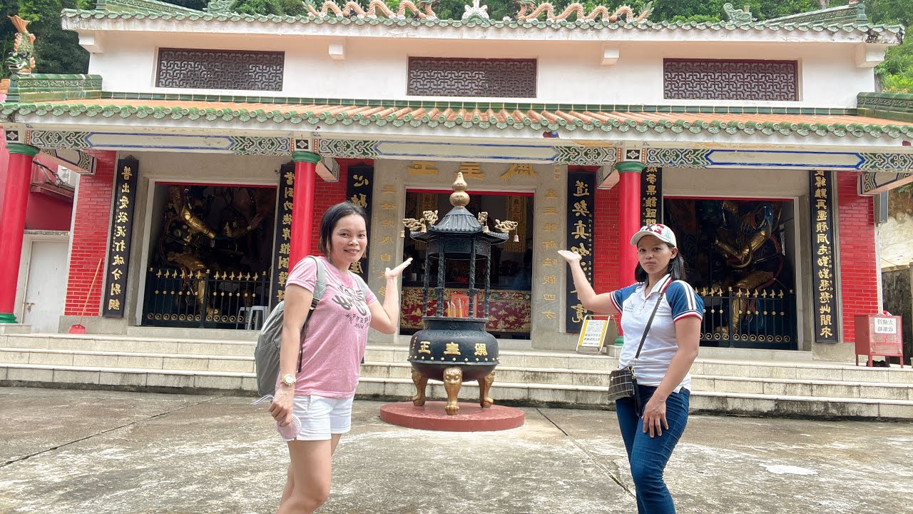 10K Buddhas Monastery