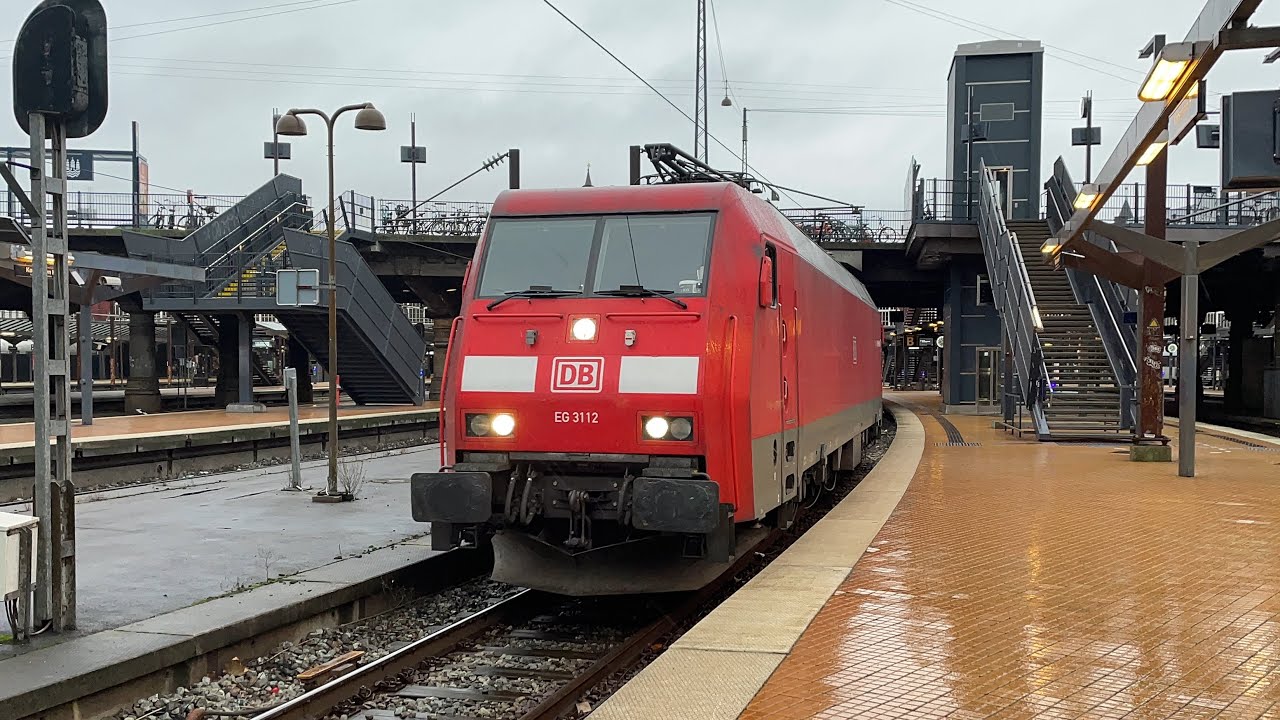 Tog i København H/Train in Copenhagen Central
