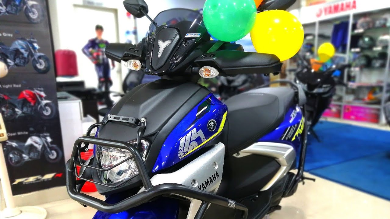 Yamaha RayZR Street Rally 125 Fi with Scooter Guard Set | Yamaha Original Accessories