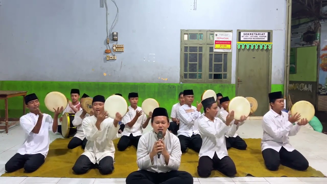 Hadroh Waladhun Sholihin 