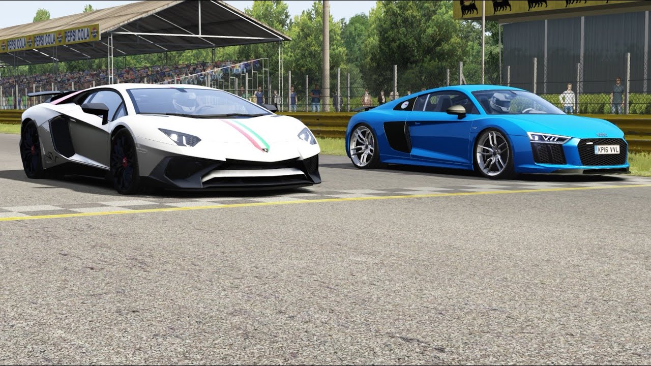 Lamborghini Aventador SV vs Audi R8 V10 Plus at Monza Full Course