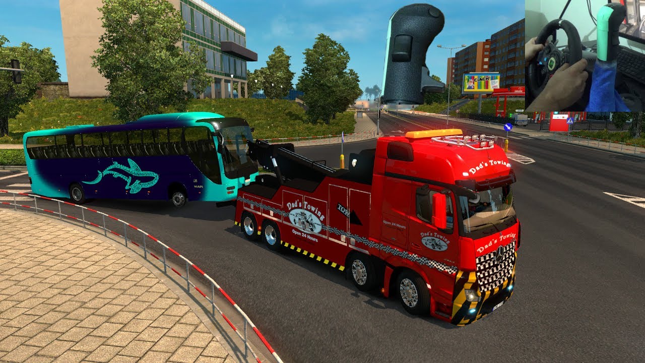 Grúa Mercedes Benz Actros | Remolcando un Bus en Europa