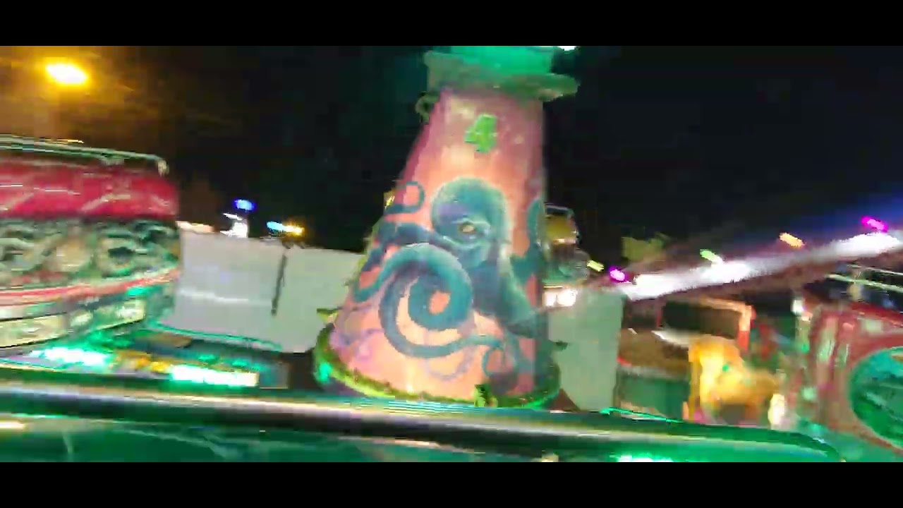 Aqua Riesen Polyp ( R.Lauwers ) Onride Winterfoor Aalst 2022 ( turbo rit )