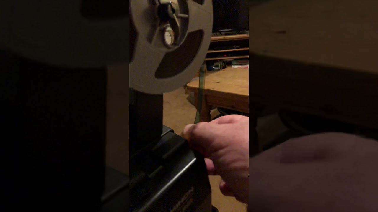 Chinon SP330 Super 8 Sound Projector