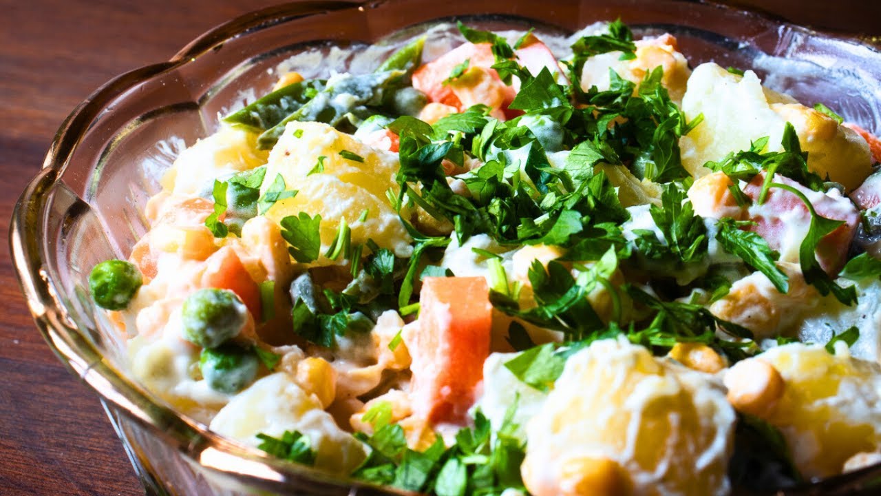 Creamy Russian Salad | Easy Vegan and Vegetarian Meals
