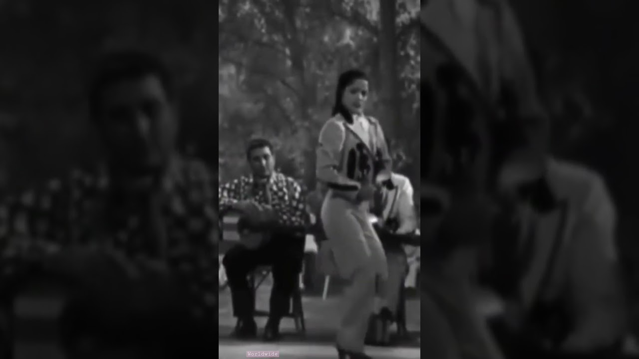 Carmen Amaya &ldquo; Greatest Flamenco dancer & first woman to master footwork reserved for males (1944)