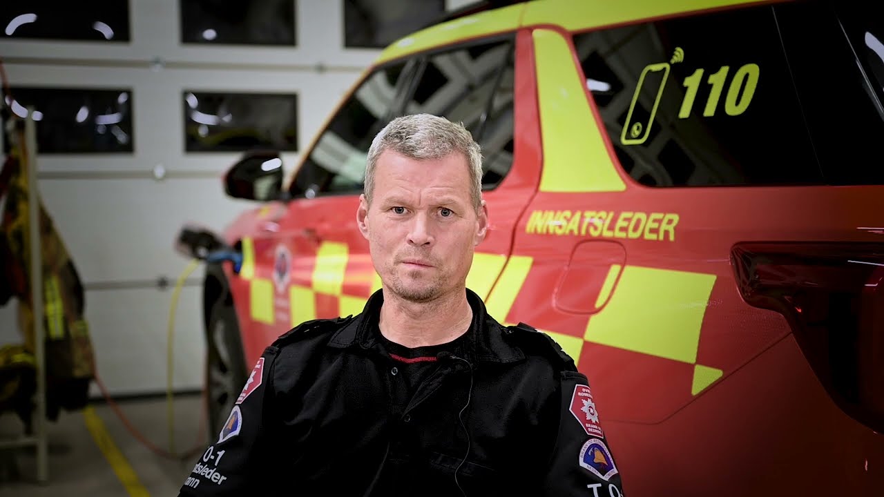 Brannvesenet om den dramatiske brannen i Nittedal