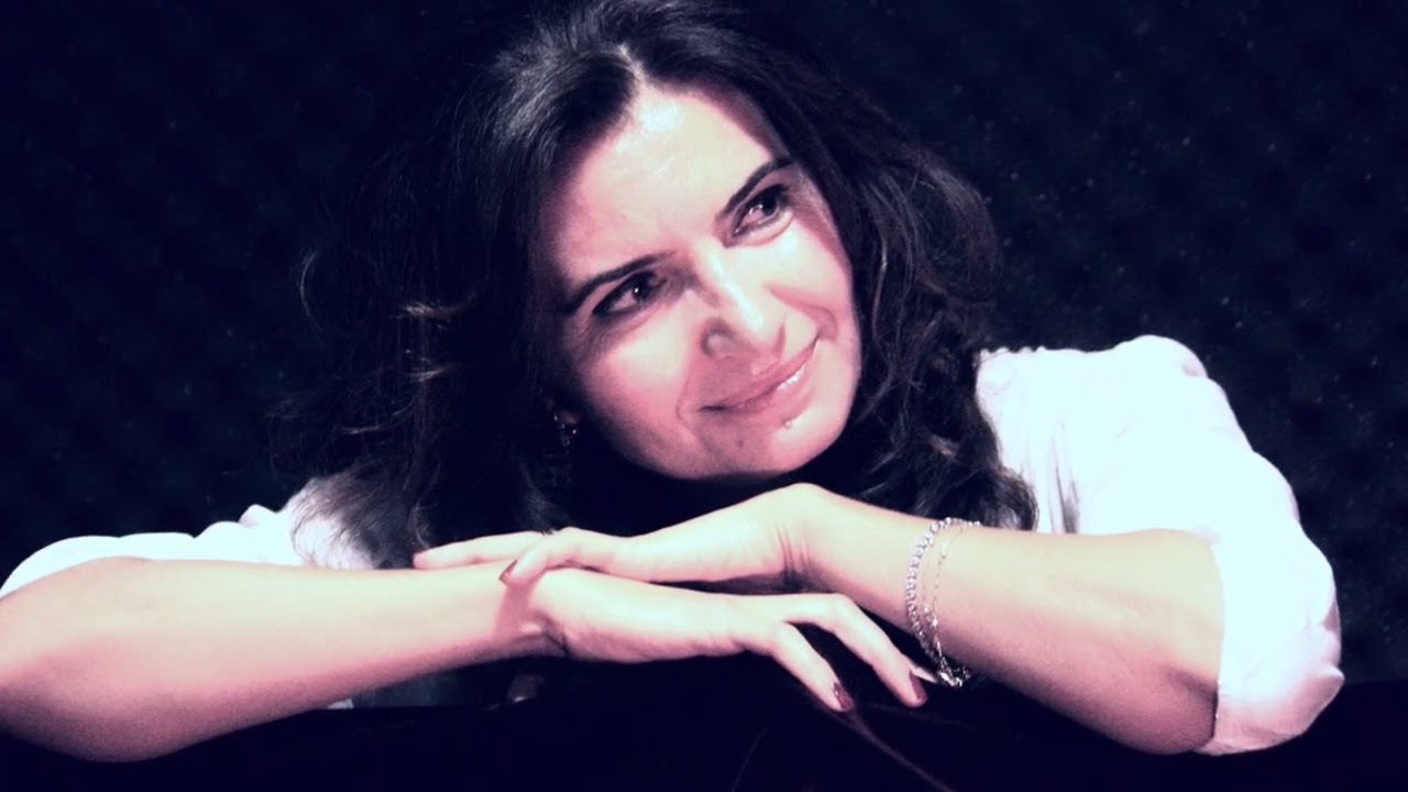 Leyla Göktaş Ünal- Dost Dost Diye Hayaline Yeldiğim - Sivas ￼