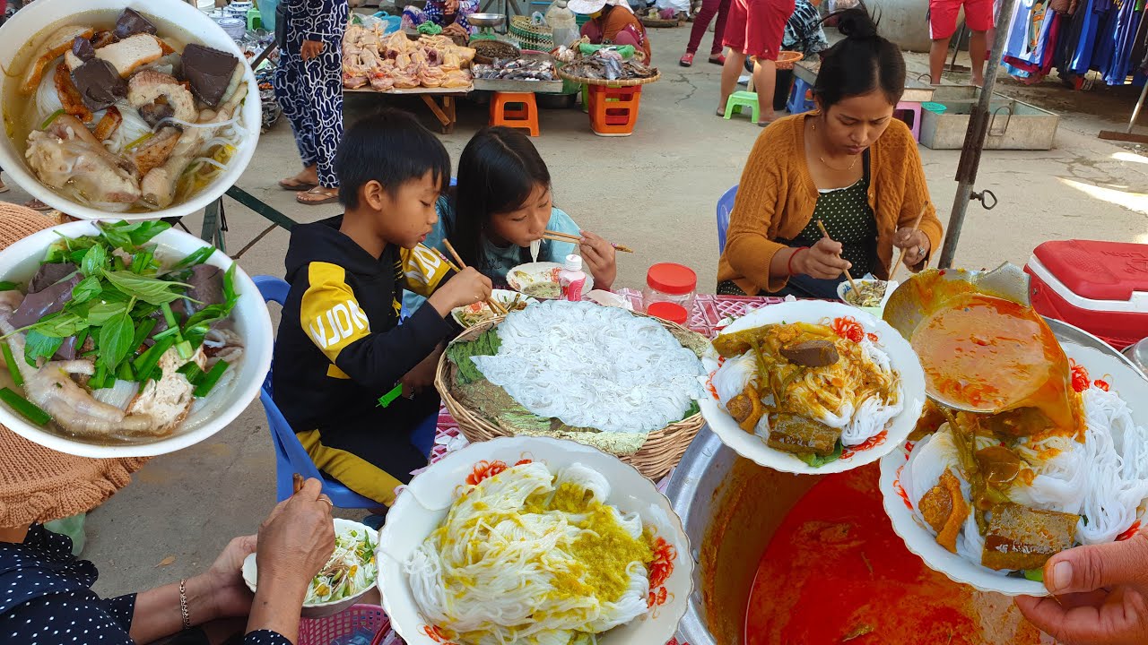 Breakfast @Countryside - Cambodian Rice Noodle With Gravy Fish & Chicken Curry, & Num Banhjok Sroas