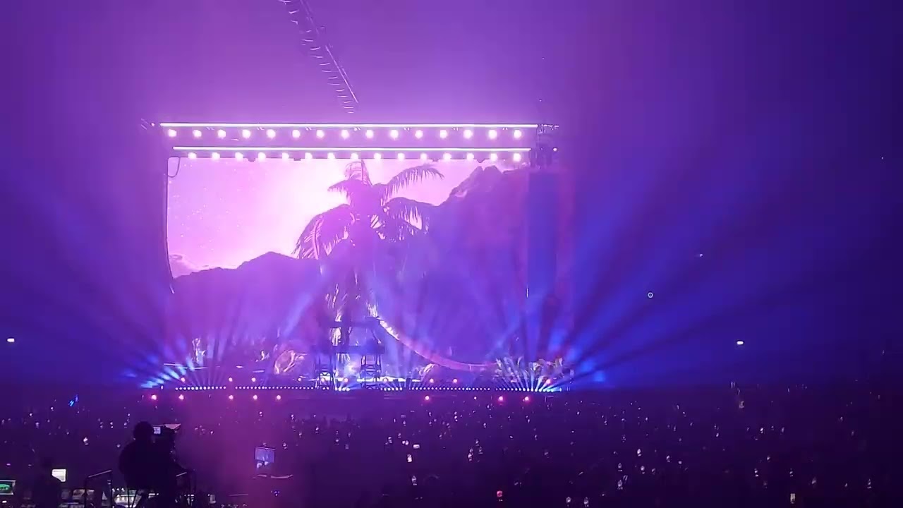 Kygo - Happy Now (Live at Forum Assago - Milano)
