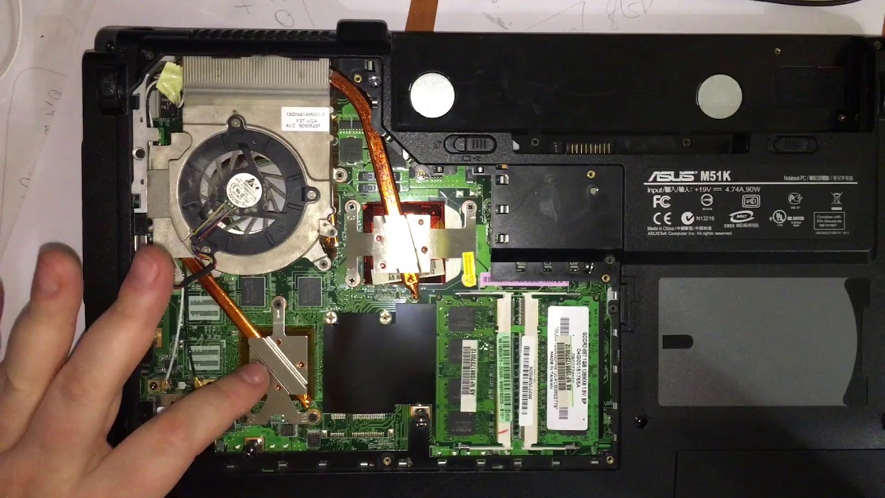 ASUS M51KR. Разбор и чистка от пыли.