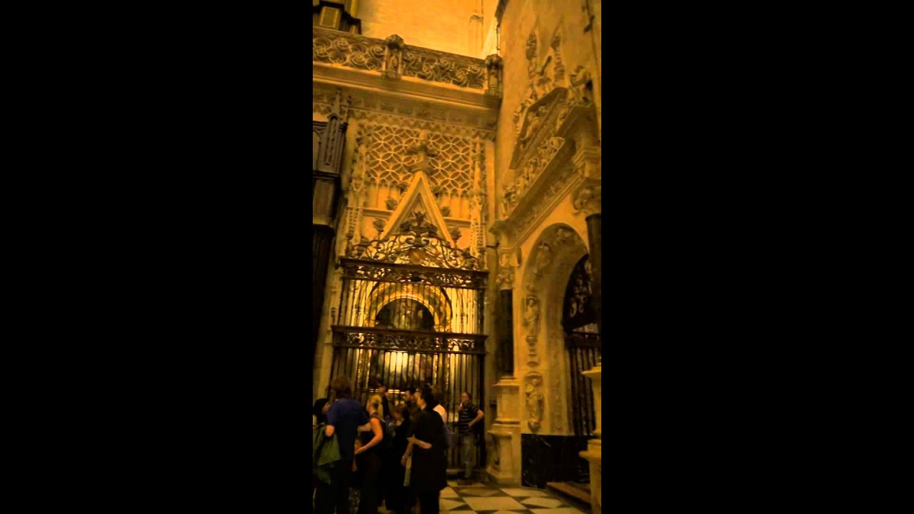 Sound of the organ in Catedral de Sevilla (Cathedral in Seville)