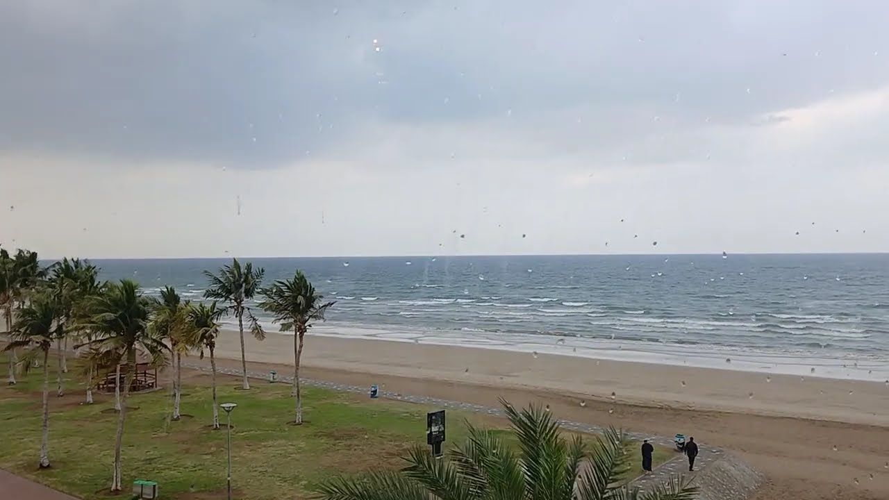 🌧️ Rain in Muscat, Oman | Beautiful Rainy Day in the City | أمطار مسقط اليوم