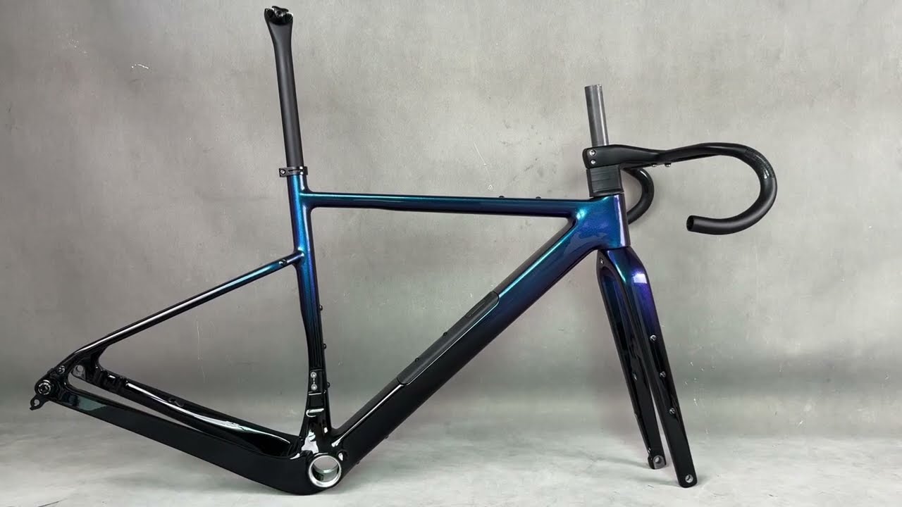GR201 gravel frame Hidden tool box 700*50C #gravelbike #roadbike #bicycle #bike #short #racing