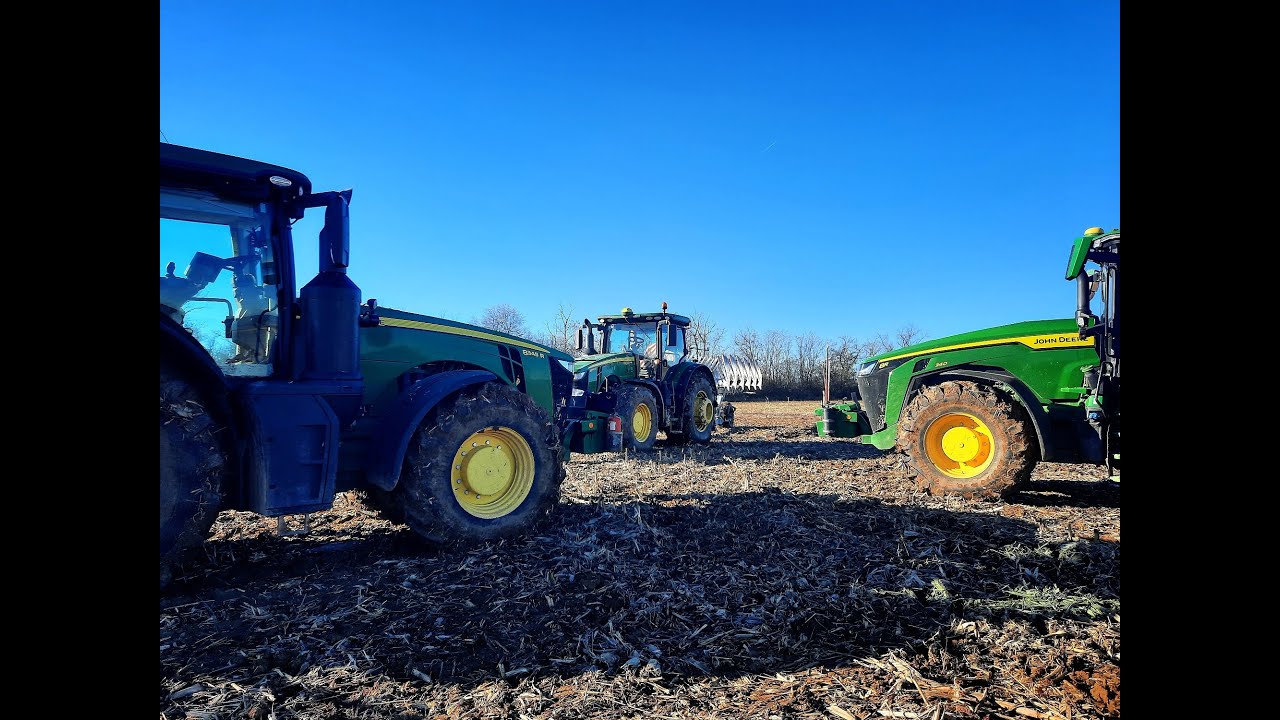 Big Team 3x John Deere 8R340, 8345R Plouhing/Szántás 2023
