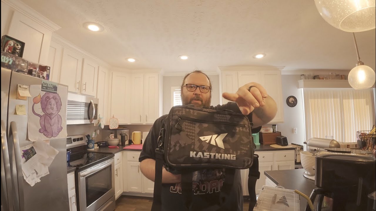 New kastking bait space tackle bag review. 