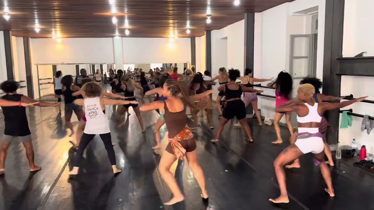 Dança afro-brasileira com Jheferson Mendes