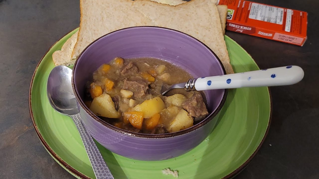 Beef Stew Cooked within 35 minutes in the Pressure Cooker