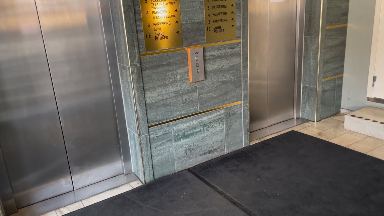 Vinga Hiss Traction Elevator at Pallas in Borås