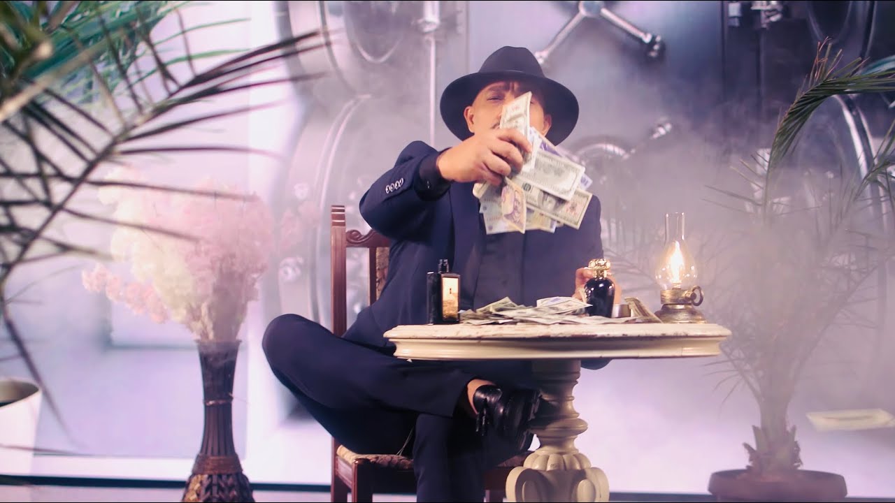 DANI PRINTUL BANATULUI - Voi căutați banii, ei mă caută pe mine (Oficial Video)