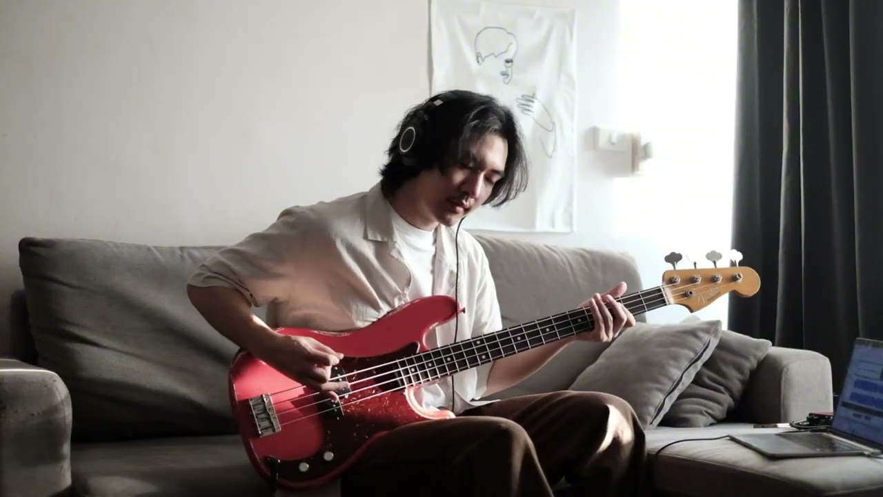 Beartooth - Might Love Myself (Bass Cover)