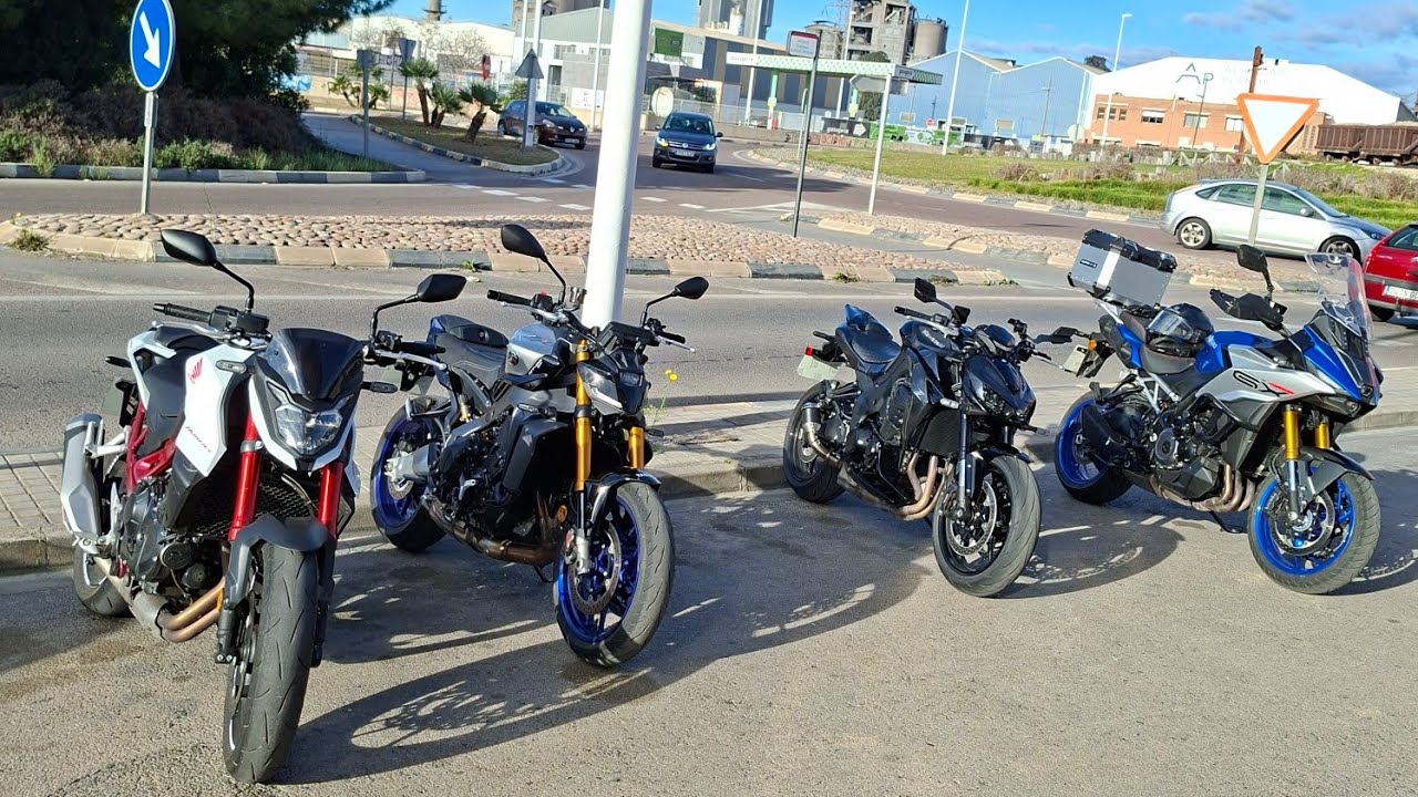 Z1100, mt09 sp, Hornet 750. Ruta zona olocau, marines viejo, gatova.