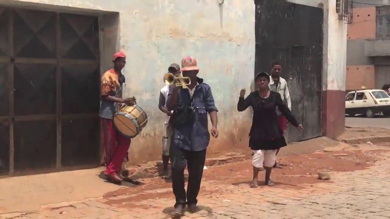 Madagascar: Ilay mpitsoka mozika isaky ny fiandohany taona.