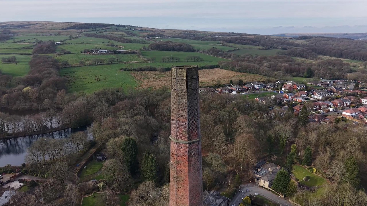 Barrow Bridge Chimney   Fred Dibnah climbed this for a 10 shilling bet!!!