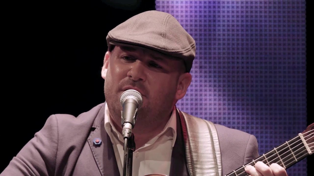 UN RAMITO DE VIOLETAS/LO SIENTO MI AMOR/COMO UNA OLA - Alma de Bolero