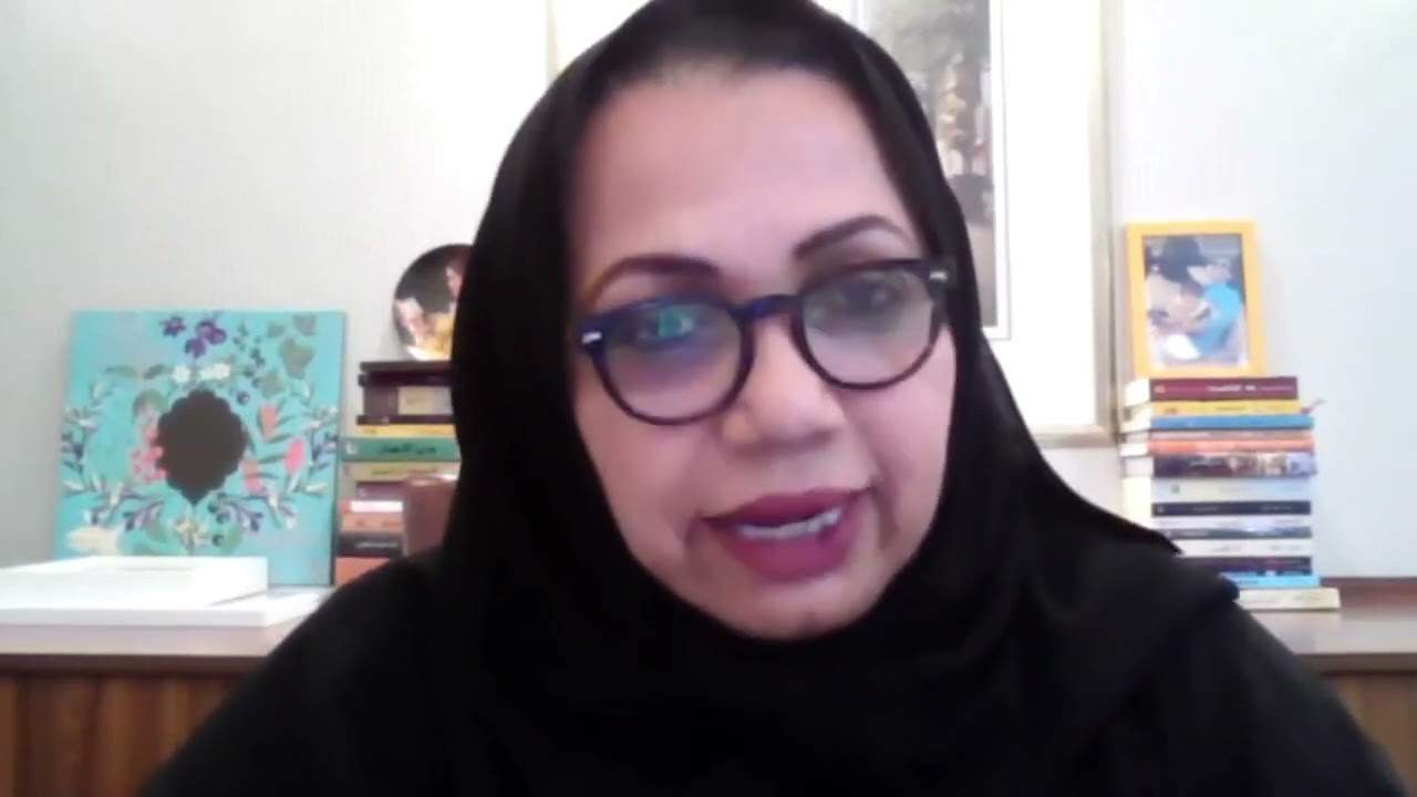 جلسة المترجم والناقد المغربي محمد آيت حنا