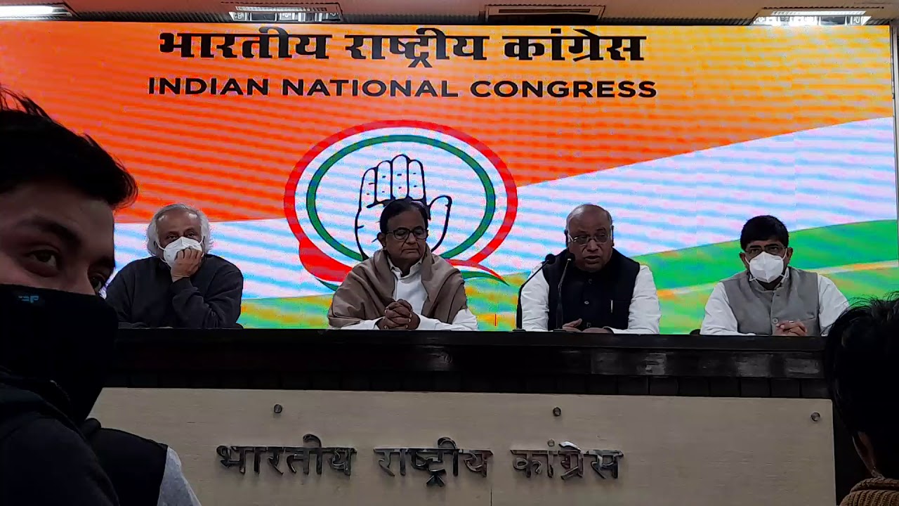 Congress leader Mallikarjun Kharge PC on economic growth and farmers tractor Parade on 3 farmer bill