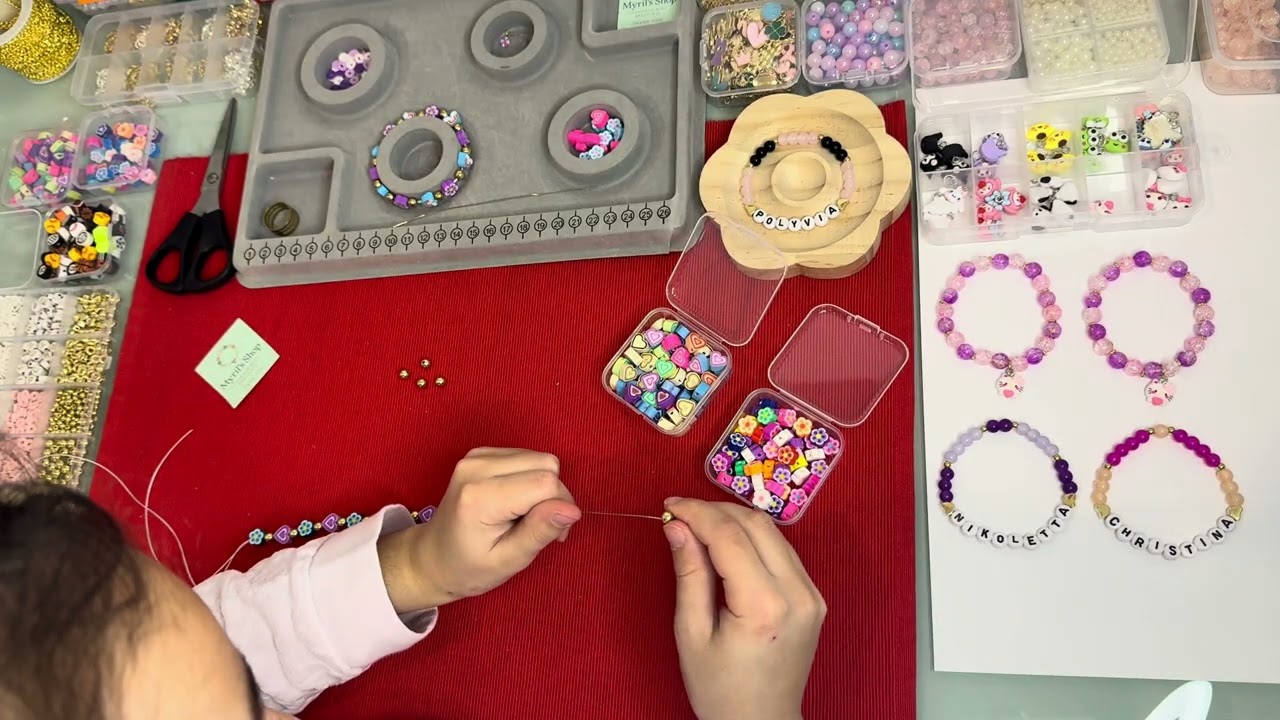 #creativekids #diy #handmadebracelets #kidmade #χειροποίηταβραχιολάκια #kidscrafts #bracelet 
