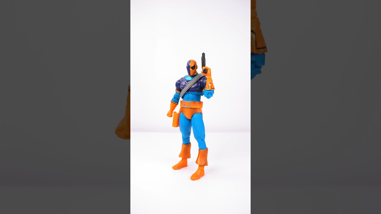 Unboxing McFarlane Toys Deathstroke from the DC Multiverse Line