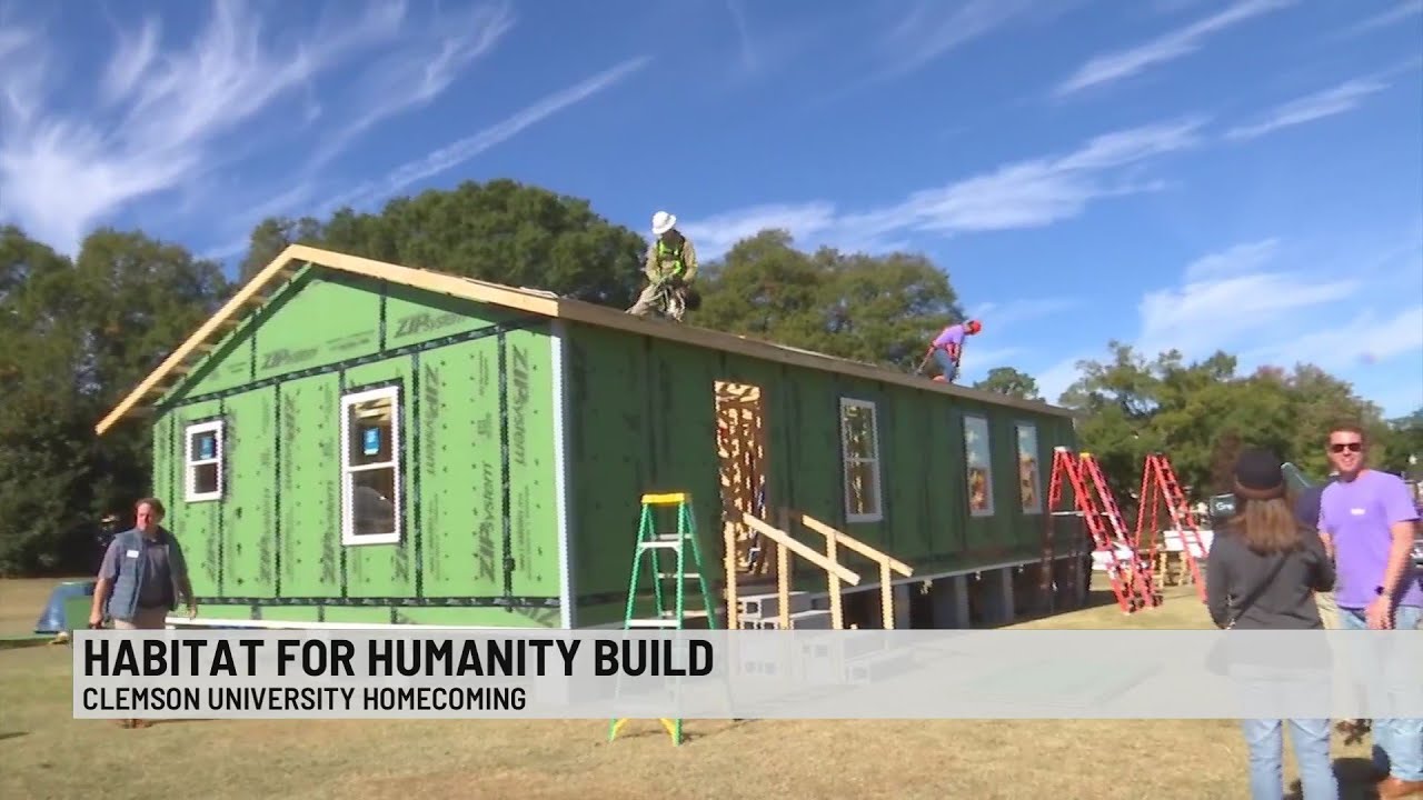 Clemson homecoming Habitat for Humanity home underway