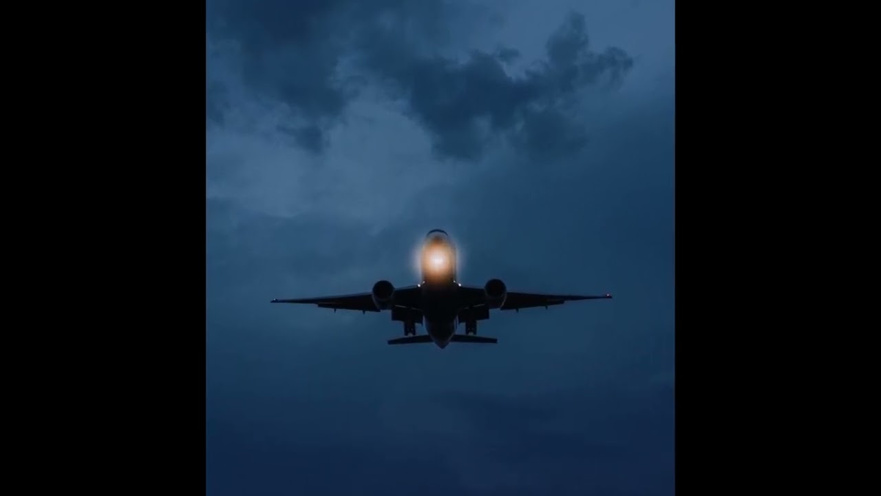 On a night flight. (Over Stuttgart).  (DVD)