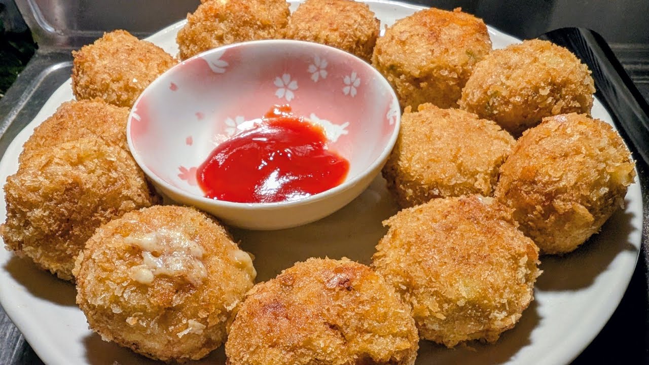 #cooking CRISPY CHEESY CHICKEN MEATBALLS