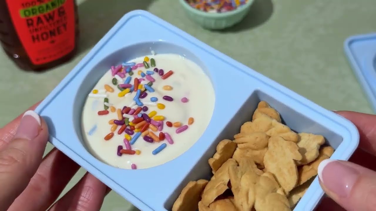 Funfetti Cake Batter Yogurt Dip
