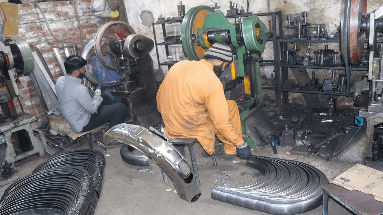 Complete Process Of Making Mudguard || How Motorcycle Mudguard Are Made