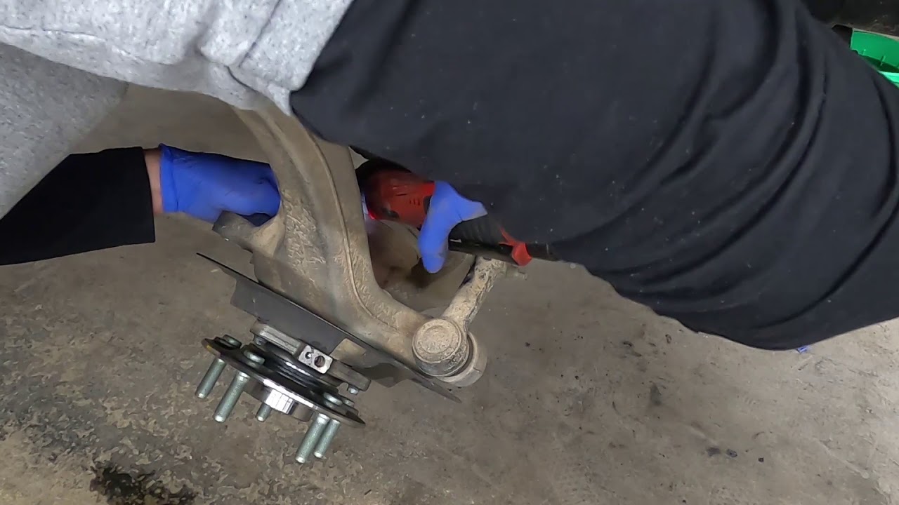 Wheel Bearing Hub Replacement 2019 Ram 1500 Classic 4X4 | How To Replace Front Right Hub Assembly