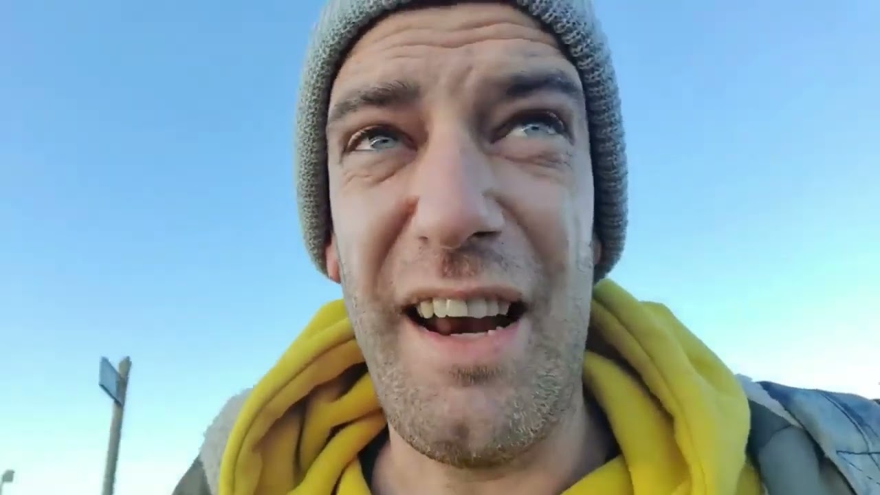 Cal has a pleasant visit to the eddeh made structure [YTP]