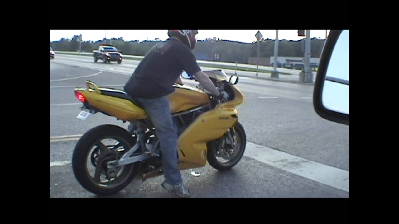 Ducati 900ss OPEN EXHAUST sound clips!!
