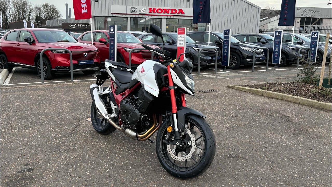 New Honda CB750 Hornet - Believe the hype - Parallel Twin King