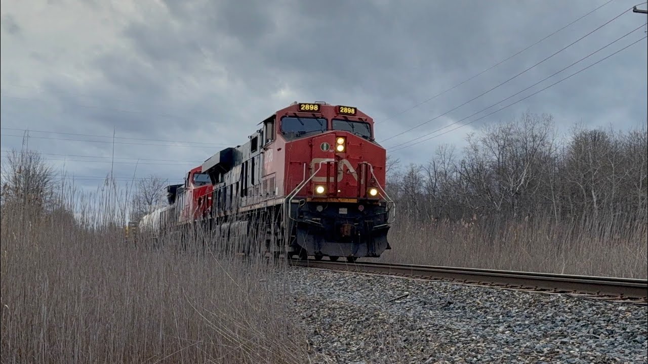 More trains in Port Huron, Michigan!!!￼