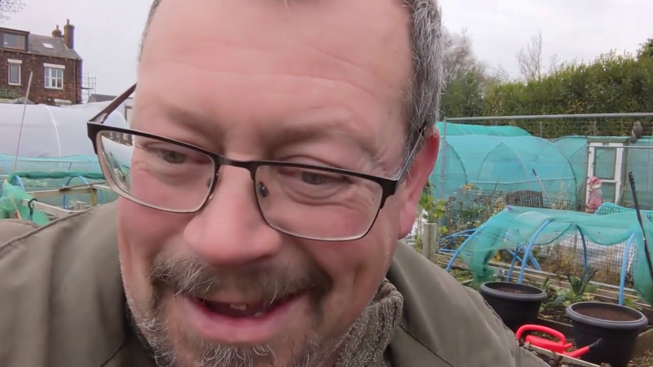 UK ALLOTMENT ~Gardening Jobs For Winter 2020   Cane Care & A Pathway Fair!!! + Wise Old Elf Cameo!