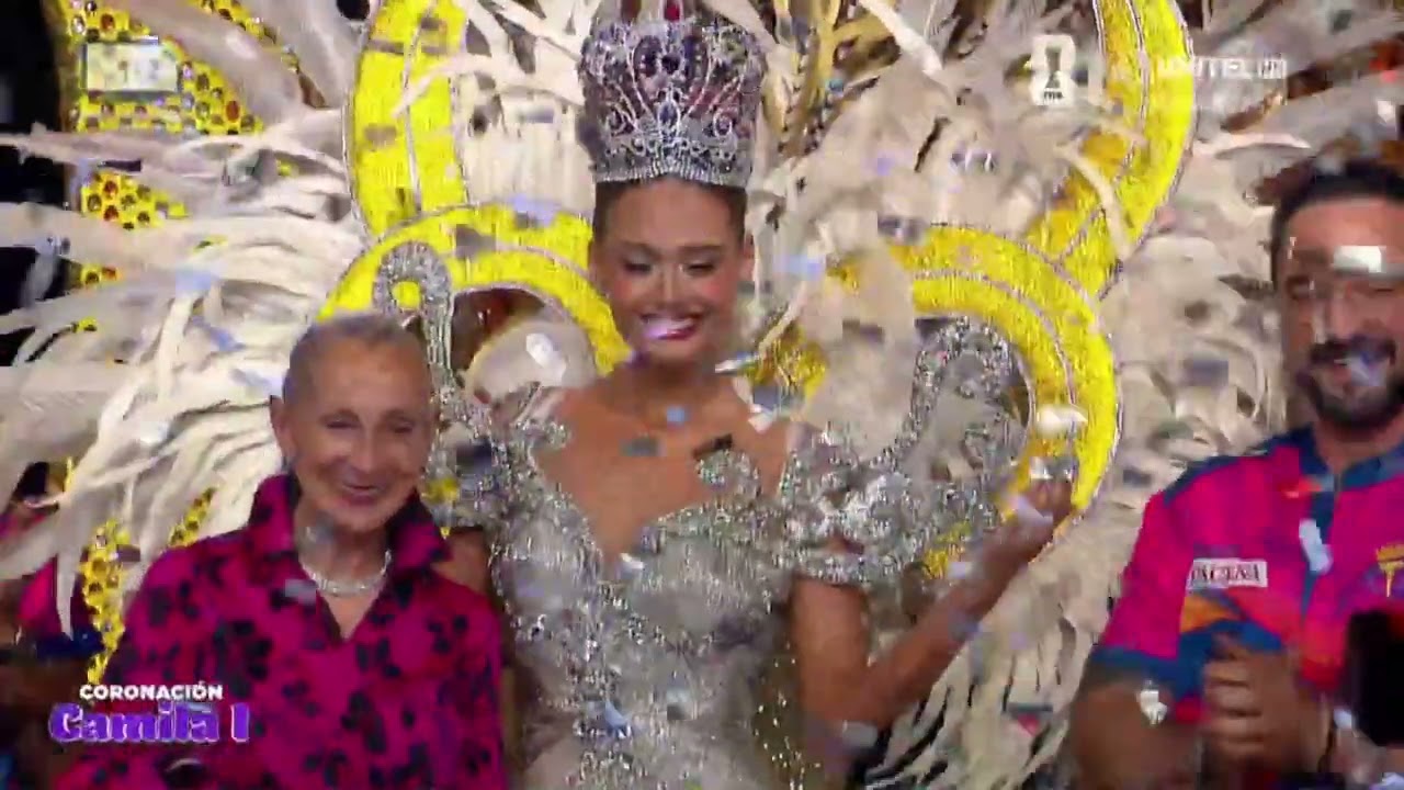 Camila I fue coronada como Reina del Carnaval de Santa Cruz