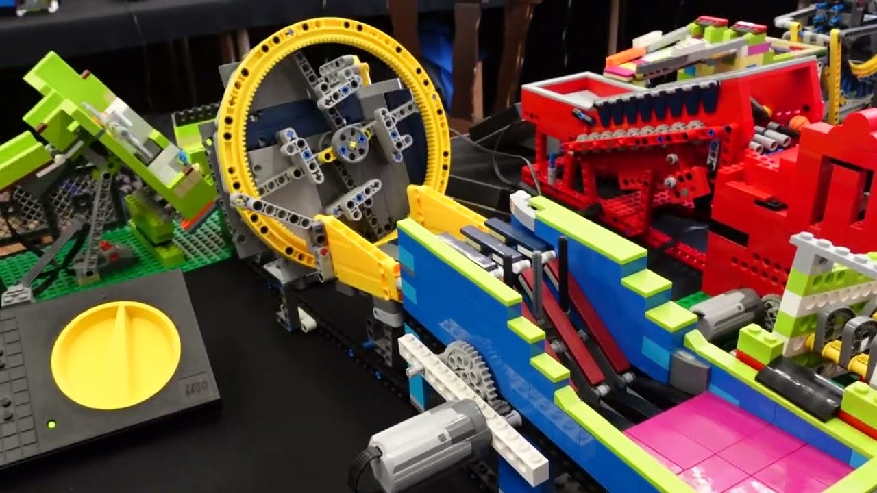 Grote LEGO XXL Knikkerbaan - Marble Run - Murmelbahn @ Bricktopia Dutchbricks Nederweert 2022
